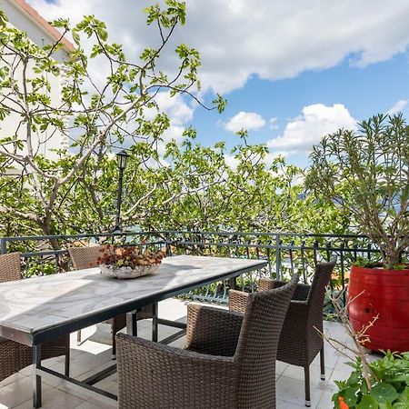 Apartments Rogulj Трогір Екстер'єр фото